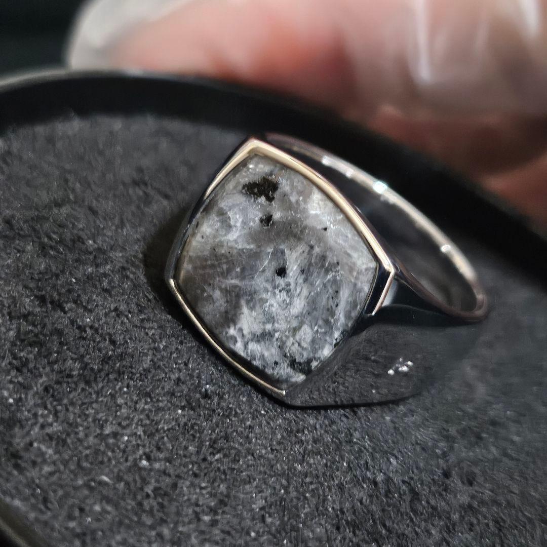 「1点もの現品」 サイズ64(約23号) トムウッド ラルビカイト クッション