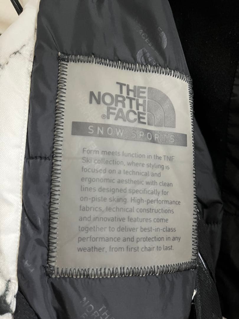 ノースフェイスTHE NORTH FACE スノーボードウェア