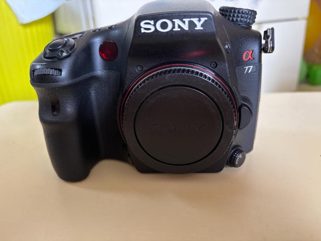 【完動品】SONY α77 デジタル一眼レフカメラ