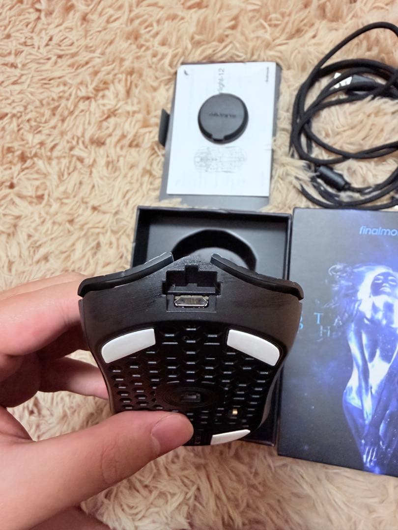 finalmouse Starlight-12 Phantom Sサイズ