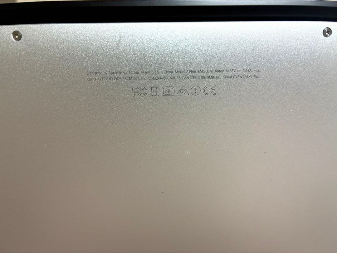 L*n様 シルバー MacBook A1466 2017年　13インチ