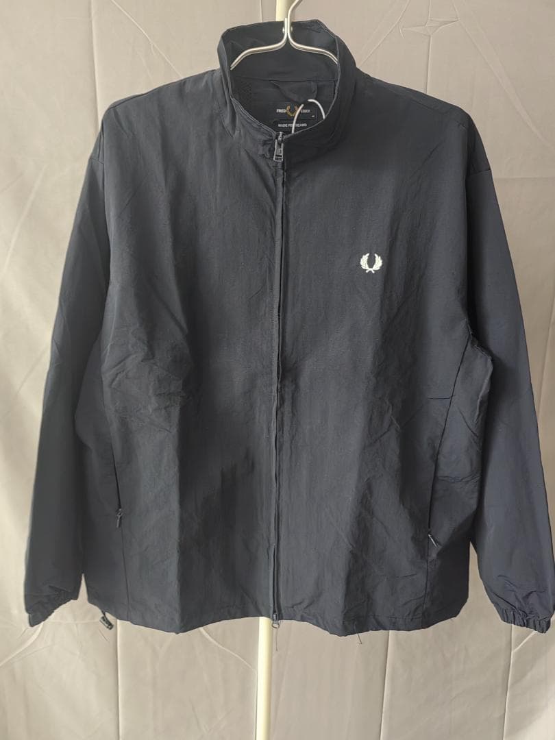 BEAMS FRED PERRY ブラック ナイロンジャケット