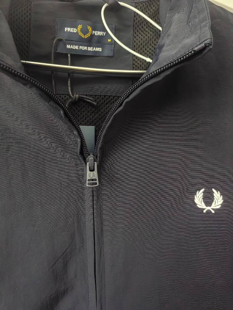 BEAMS FRED PERRY ブラック ナイロンジャケット