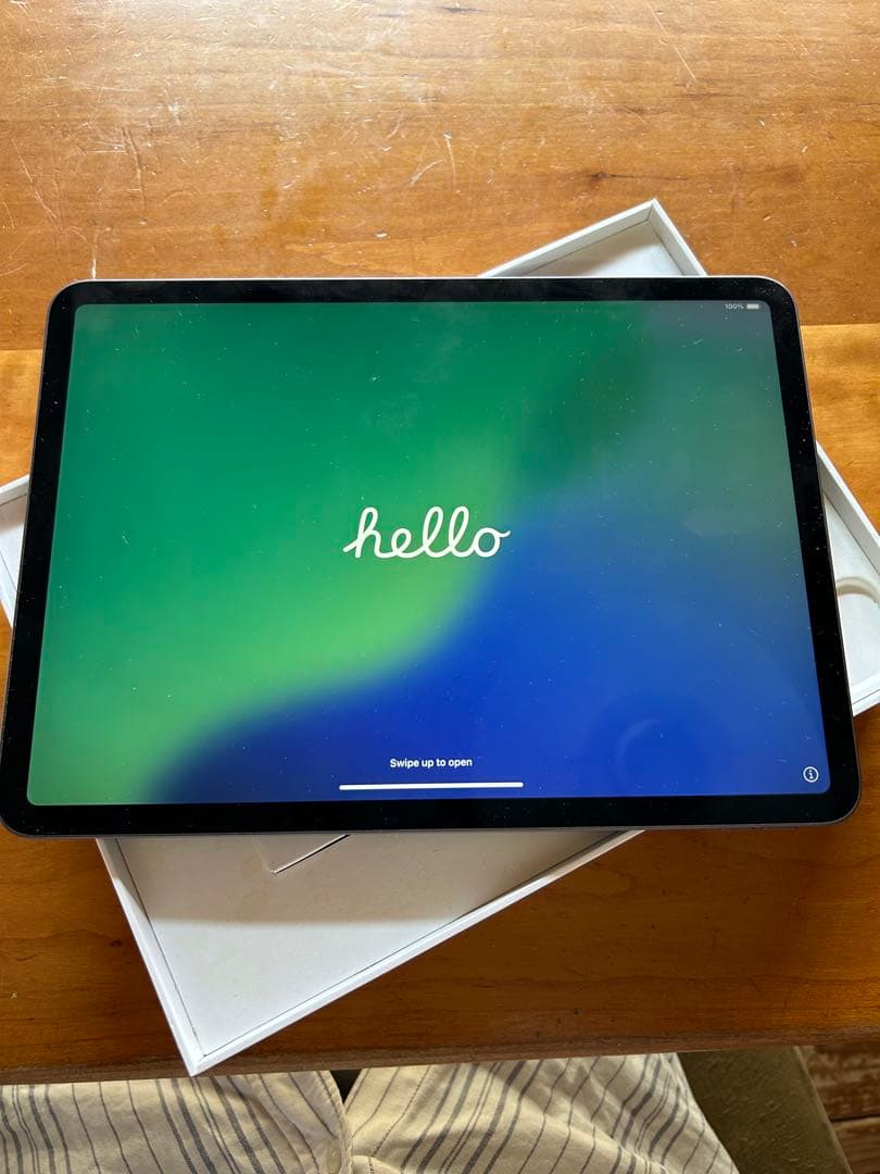 ゴチェ　iPad Pro 11インチ 256GB スペースグレー