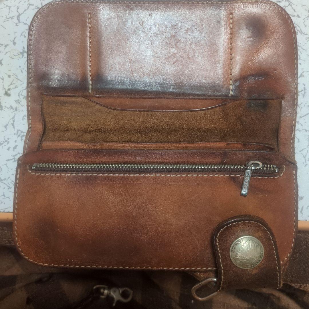 t*y様 エンボス加工レザー長財布