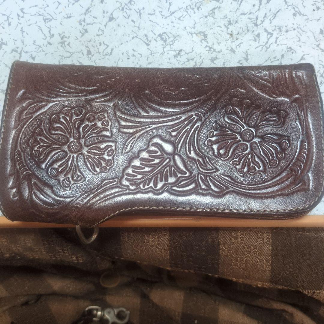 t*y様 エンボス加工レザー長財布