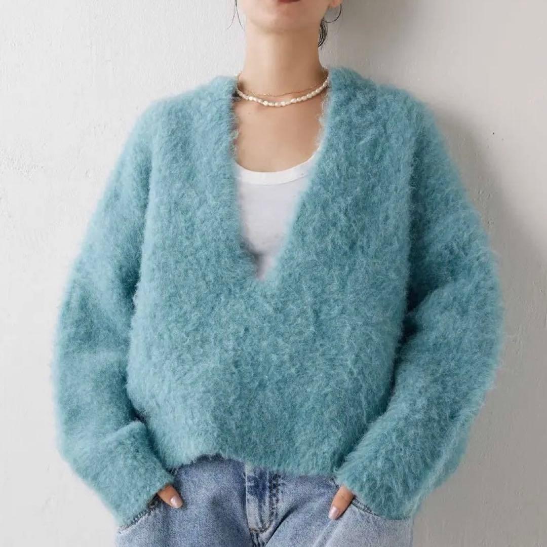 2023AW Whim Gazette ニット Vネック プルオーバー ブルー