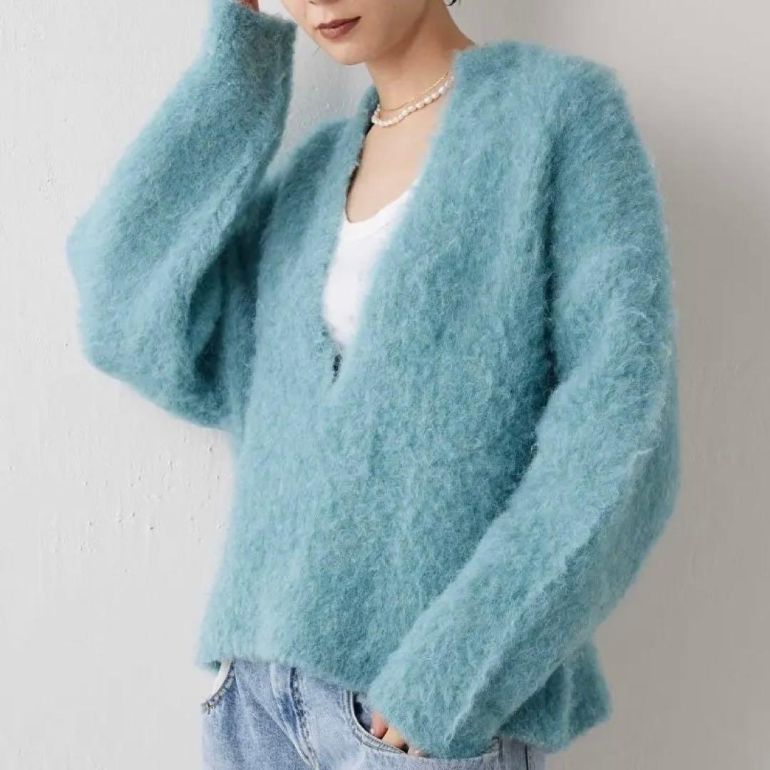 2023AW Whim Gazette ニット Vネック プルオーバー ブルー