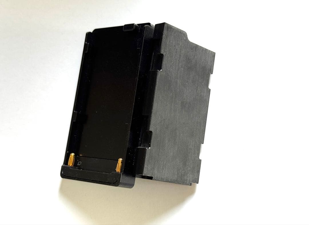 ハッセルブラッド　CFV-50c用バッテリーアダプター