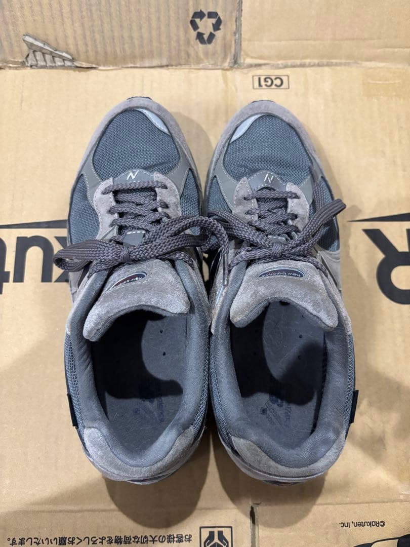 靴 new balance M2002RXC