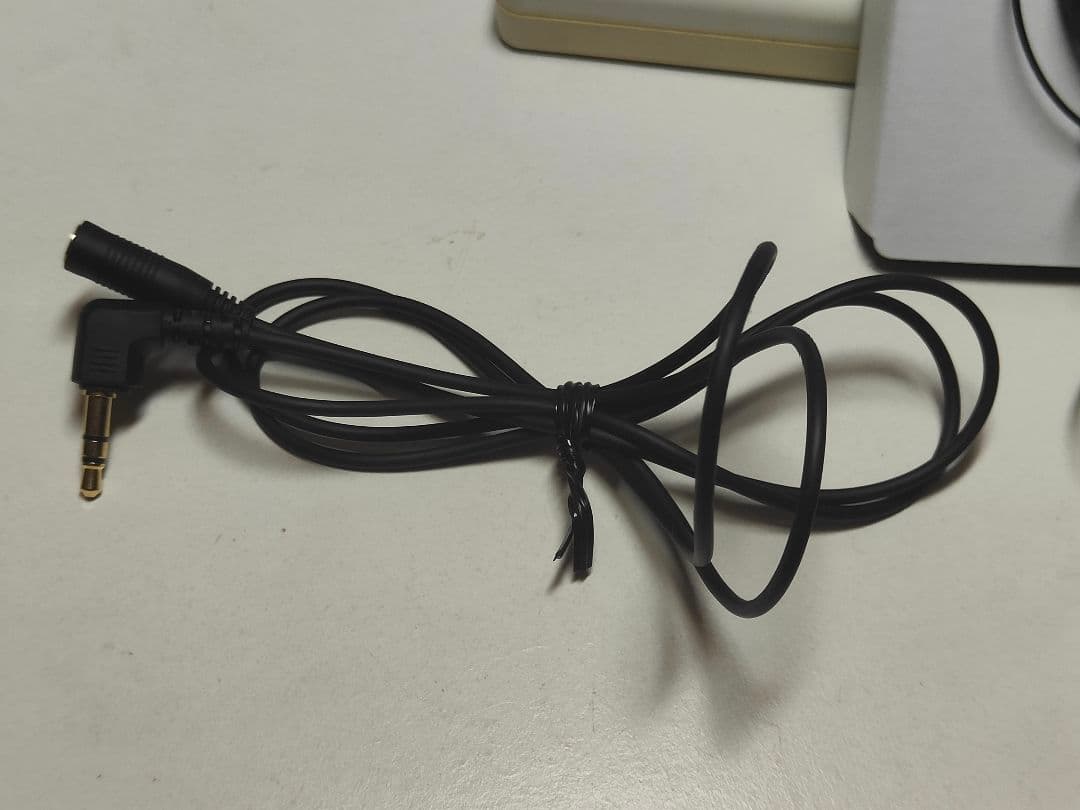 【未使用品】audio-technica ATH-EW9 有線耳掛けヘッドホン