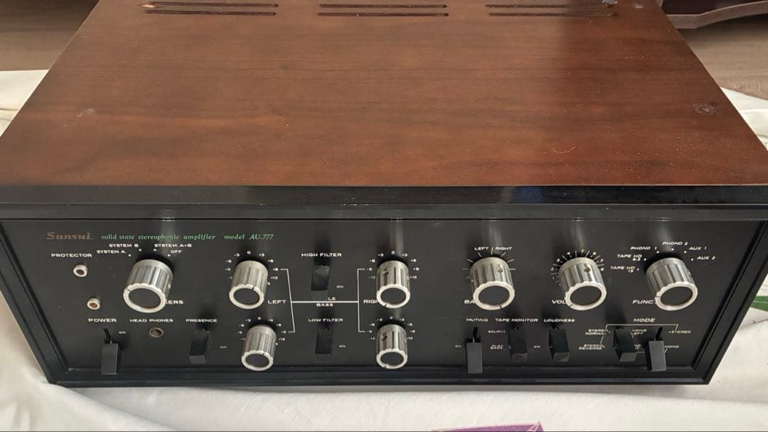 Sansui AU-777 ステレオアンプ 本体