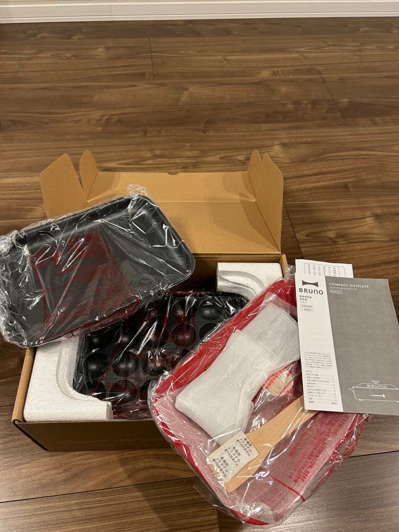 【新品未使用】ブルーノ　ホットプレート　コンパクト　RED