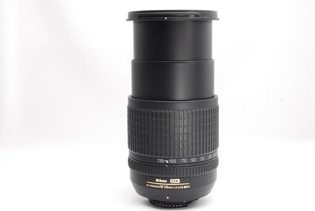 【美品】 ニコン Nikon 18-135mm♥遠近両用レンズ♥レンズフード付