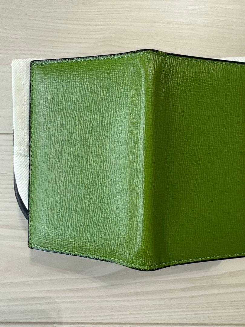 【美品】Valextra 薄マチ名刺入れ ソフトカーフスキン