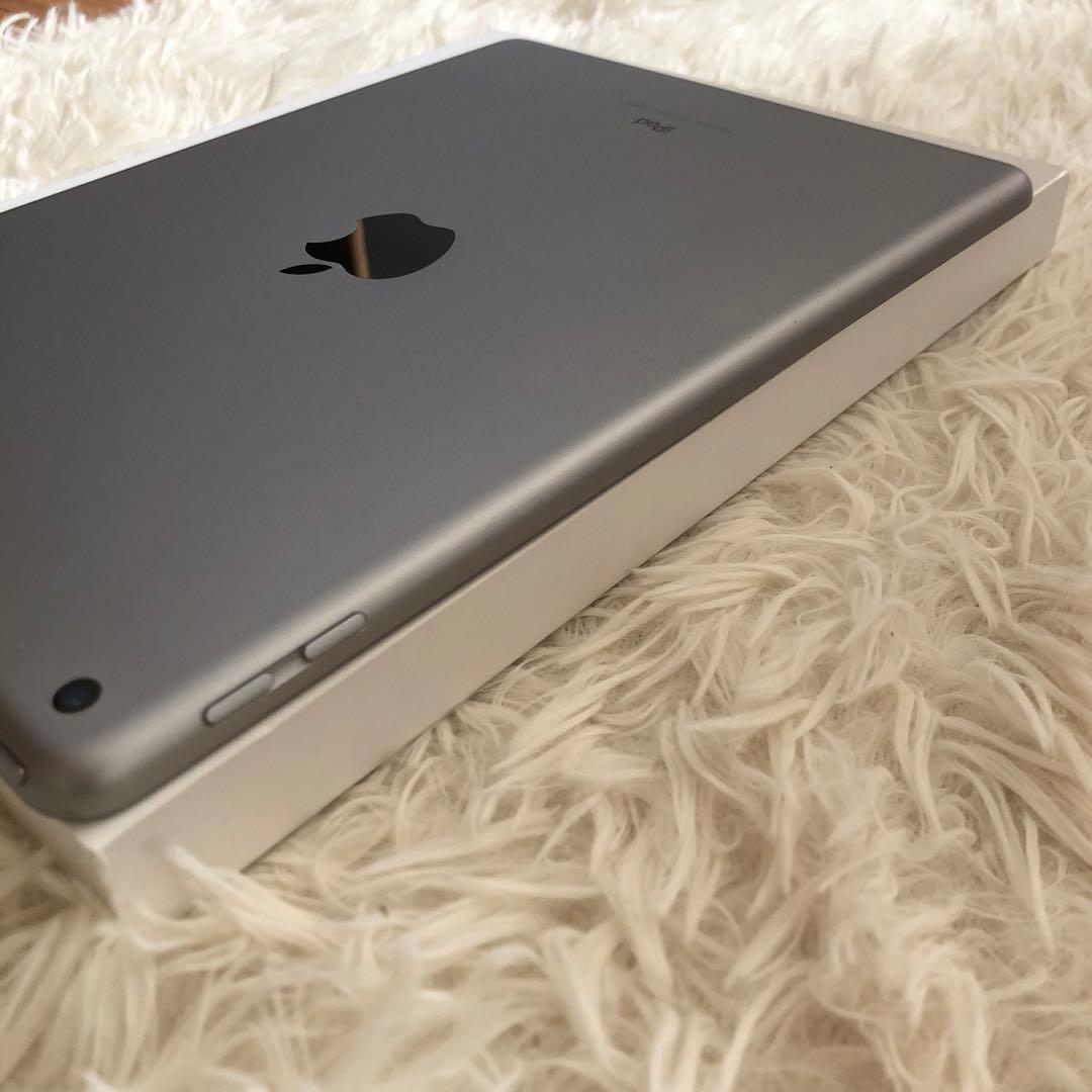 【完動品】iPad 第5世代 32GB Wi-Fi【すぐ発送】