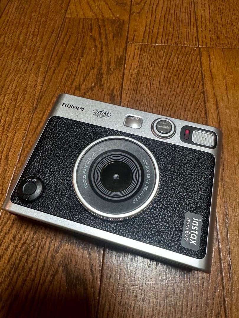 富士フイルム instax mini Evo