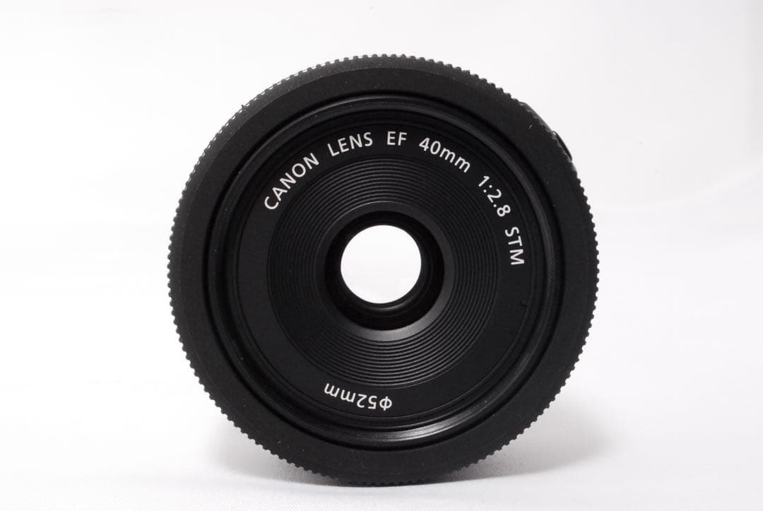 超美品❤️Canon EF 40mm F2.8 STM 単焦点レンズ❤️強烈なボケ感