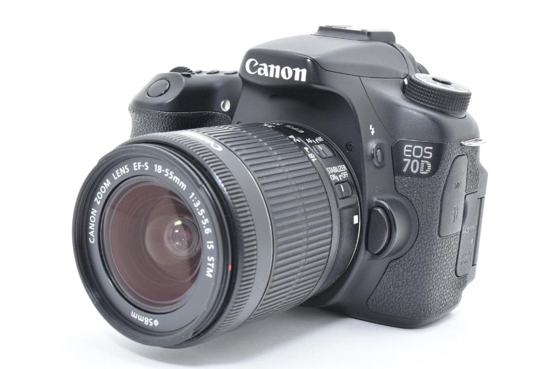 【美品】CANON EOS 70D レンズキット デジタルー眼レフカメラ