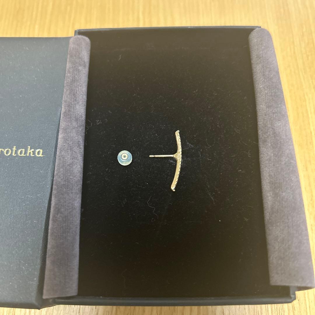 お値下げ！HIROTAKAのロングバーダイヤモンドピアス　タイムセール