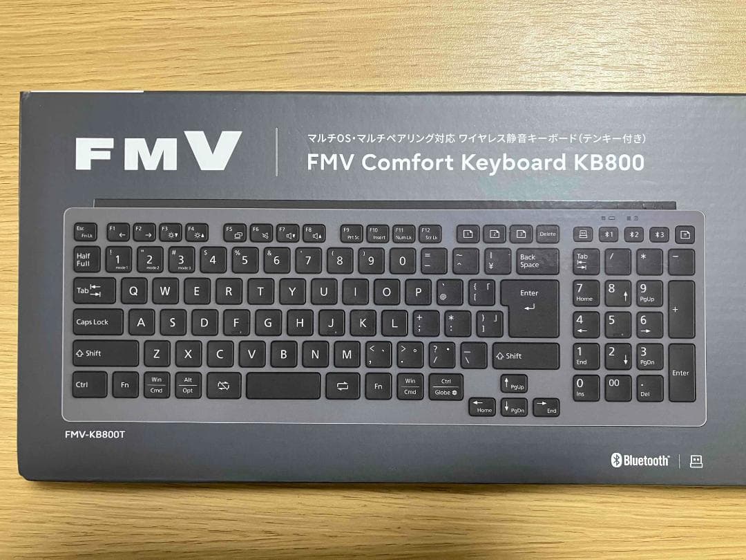 Fujitsuキーボード（FMV Comfort Keyboard KB800）