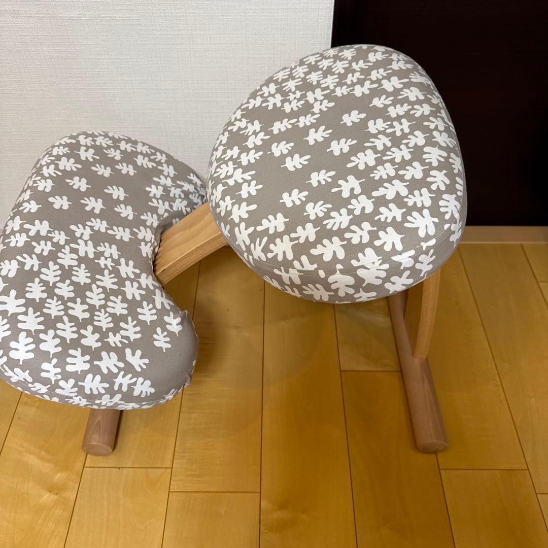 balansEasy バランスイージー バランスチェア　姿勢矯正椅子　ピンク