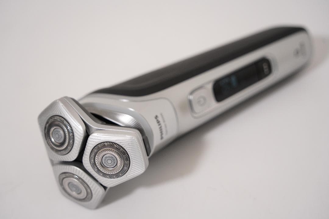 フィリップス 電動シェーバー 洗浄機付 S9985/50 クロームシルバー