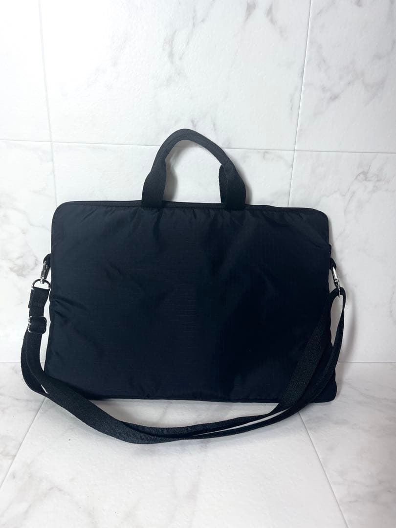 美品Lesportsac レスポートサックPCケース ショルダーストラップ付