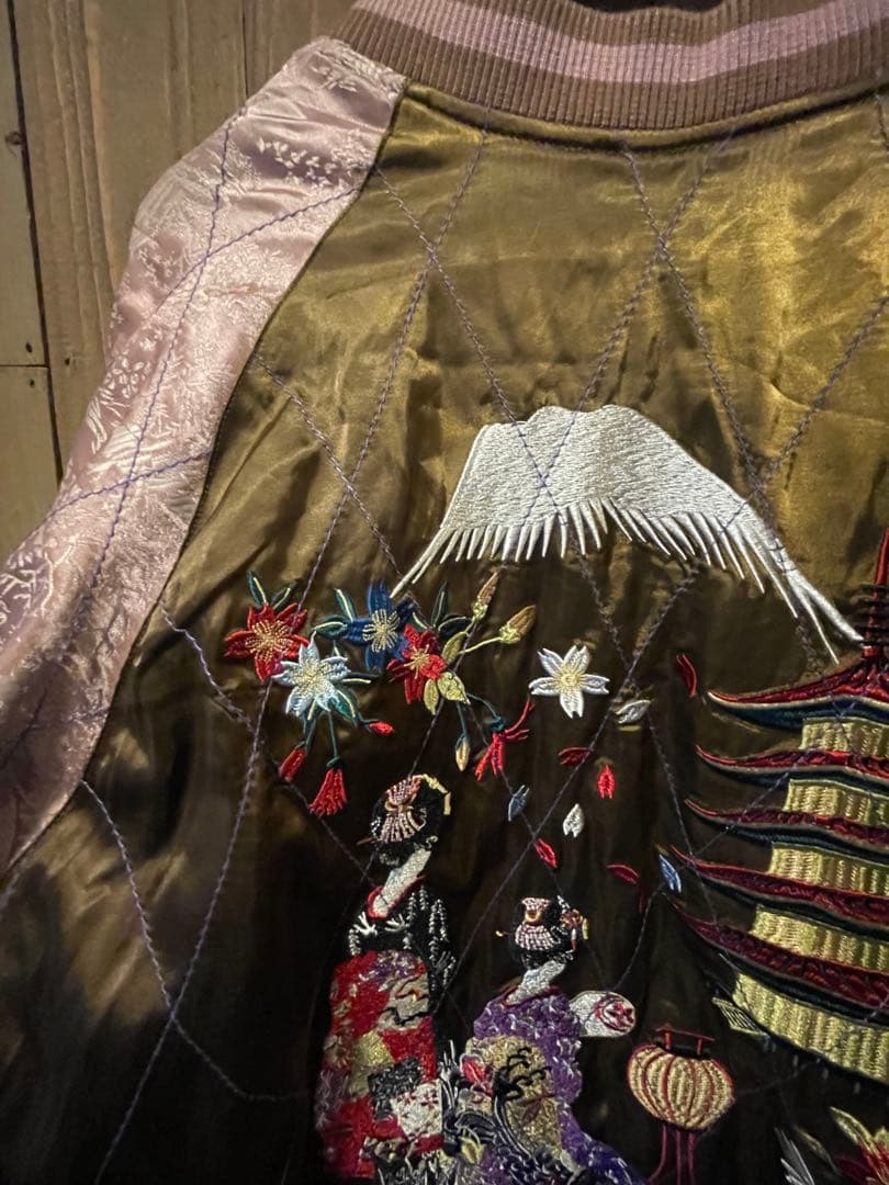 リバーシブルスカジャン（鶴 / 芸者×五重塔）