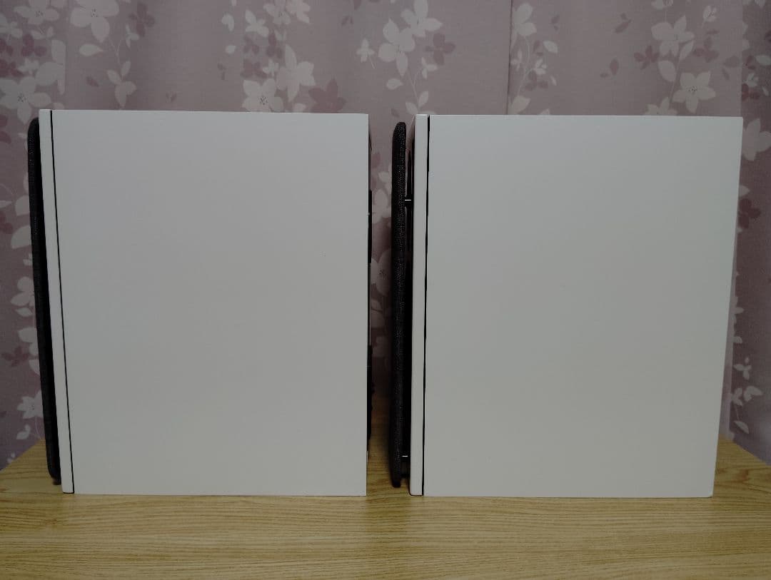 ダリ　オベロン3 ホワイト