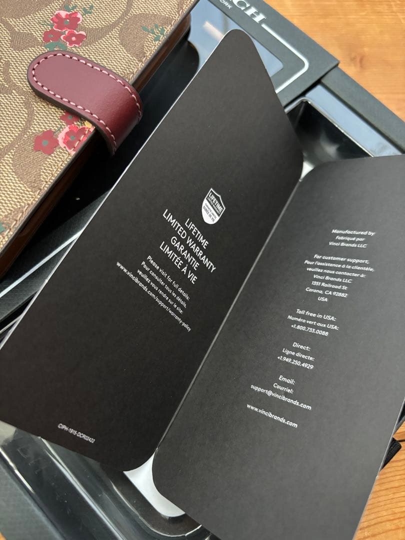 新品 coach スマホケース フラワー iPhone14Pro