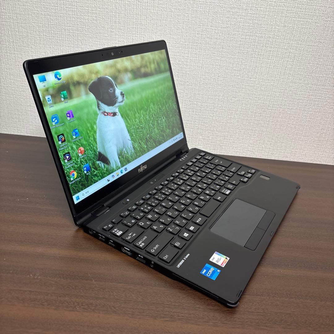 タッチペン付き！超軽量＆超高性能富士通製13.3インチ2in1モバイルPC！