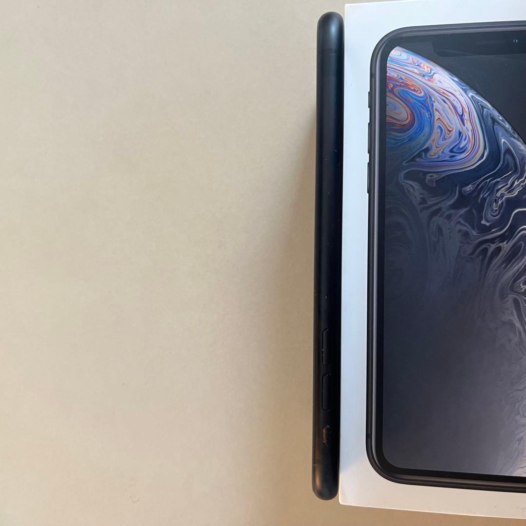 【訳あり】 iPhone XR ブラック SIMフリー iFaceカバー付