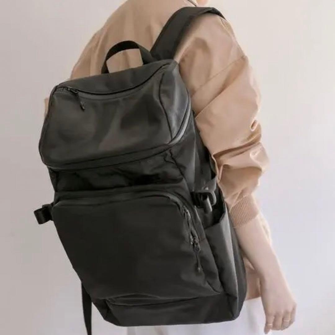 BURLAPOUTFITTER×earレザーフラップジップリュック　イアパピヨネ