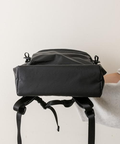 BURLAPOUTFITTER×earレザーフラップジップリュック　イアパピヨネ