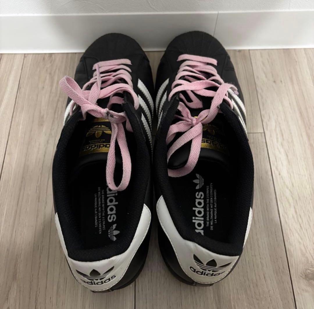 k*i様 美品adidas Superstar ブラック ピンク紐 付