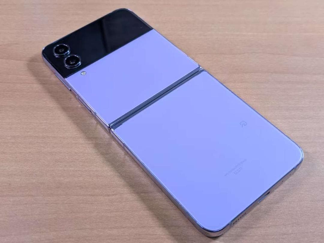 スマートフォン本体 011300K Galaxy Z Flip4 SCG17 128GB