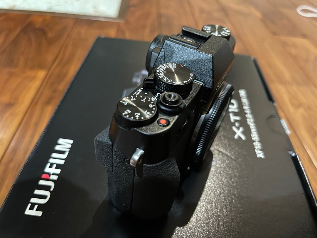 Fujifilm X-T10 ミラーレスカメラ ボディのみ