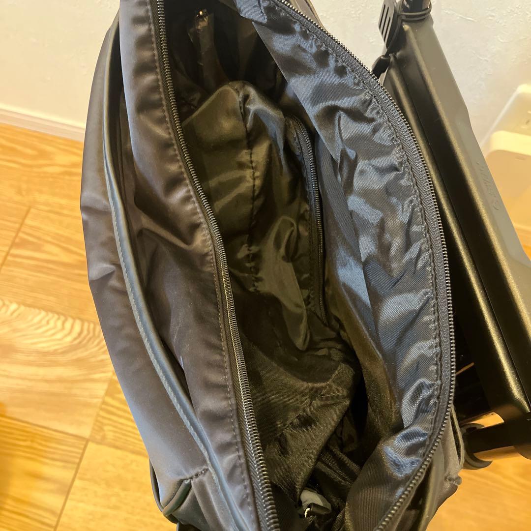 SWANY スワニー　キャリーバッグ　座面付きD-202 ミルダ　ブラック 美品