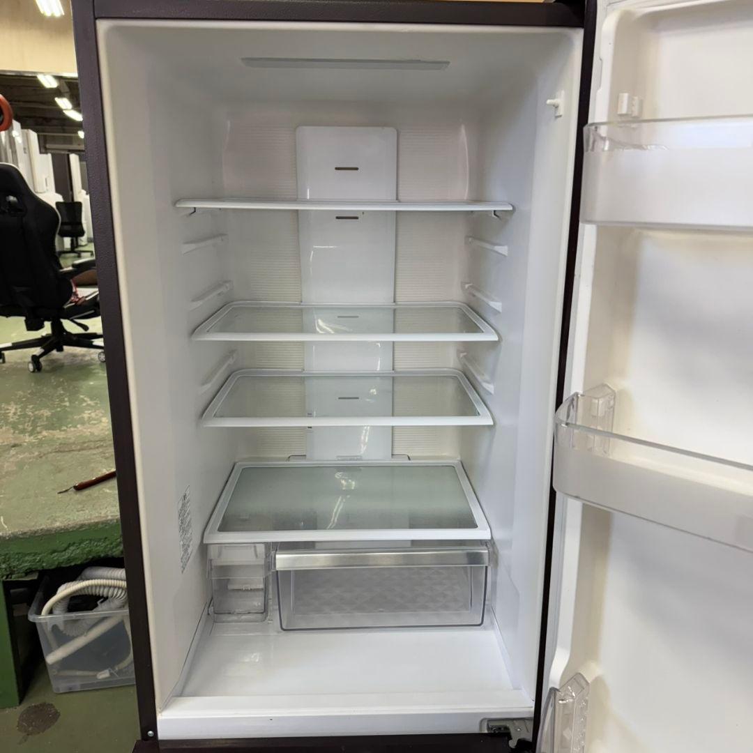 322 冷蔵庫　大型　右開き　自動製氷機　美品　家庭向　保証込　格安　国内メーカ