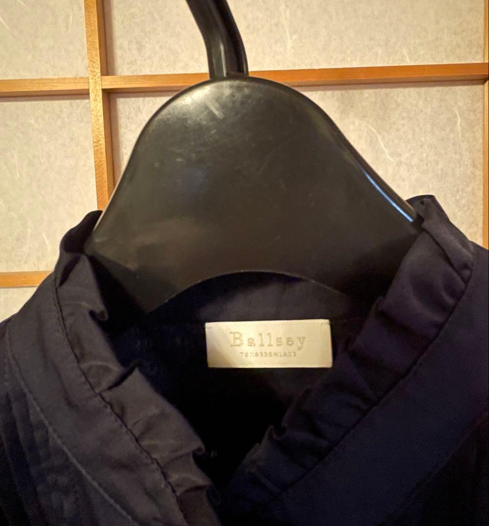 セール！Ballsey コットンシルクサテン ピンタックフリルブラウス