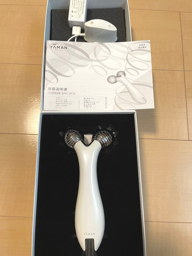 ヤーマン　YA‐MAN WAVY ウェイビー EP-15W ホワイト