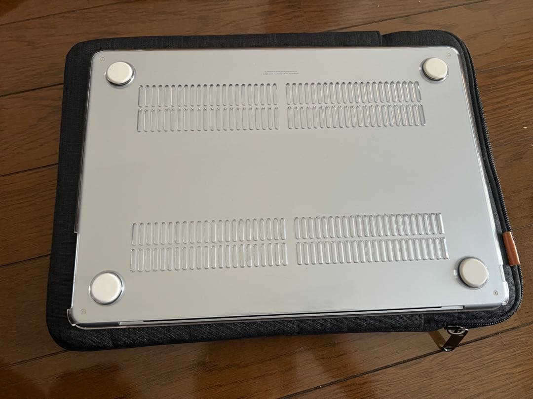 Apple MacBook Air シルバー　M4チップ保証付き