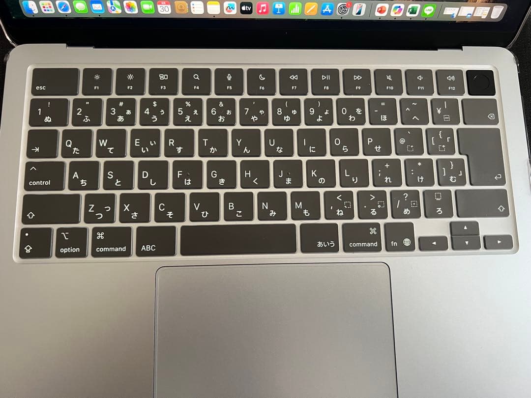 Apple MacBook Air シルバー　M4チップ保証付き