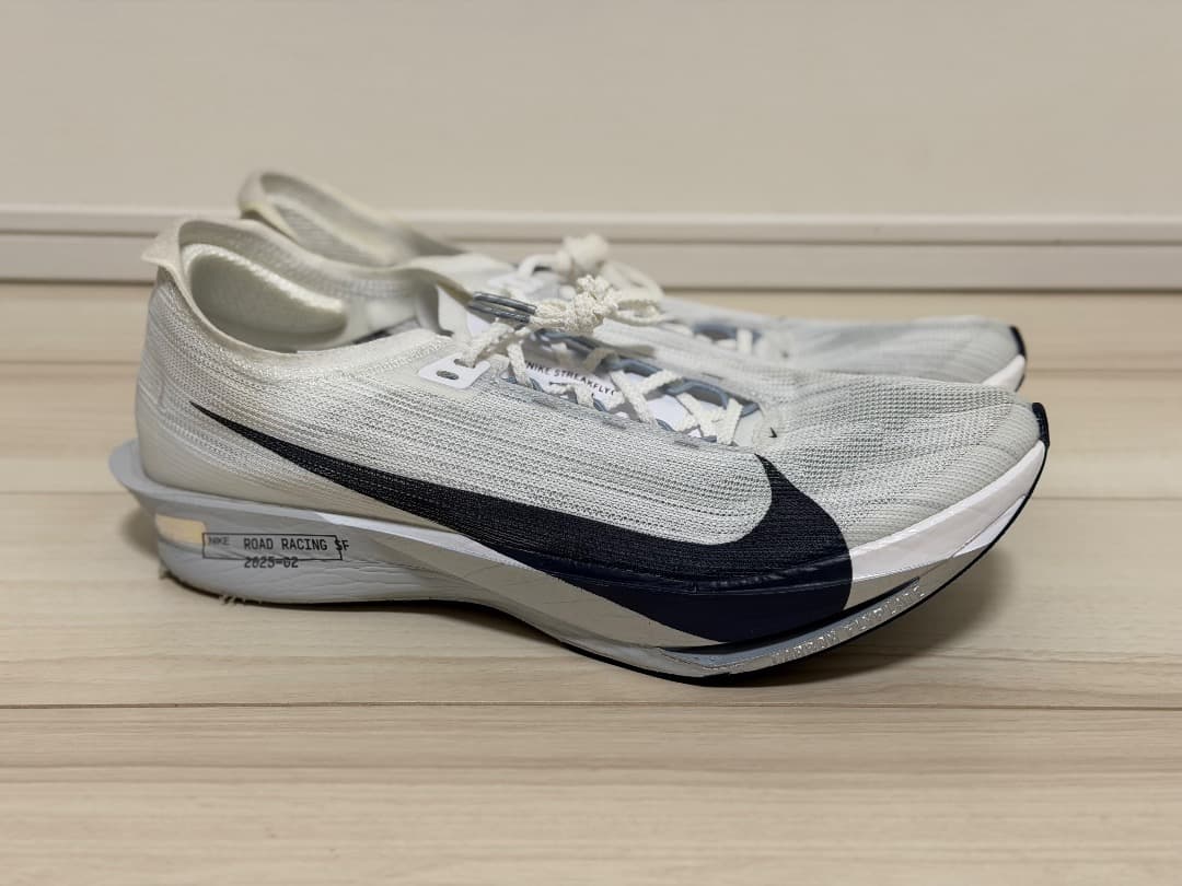 ナイキ ストリークフライ2 ホワイト 28.5cm