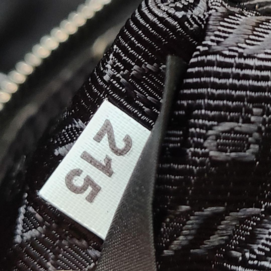 現行品 PRADA re-nylon ポーチ付きバックパック 黒