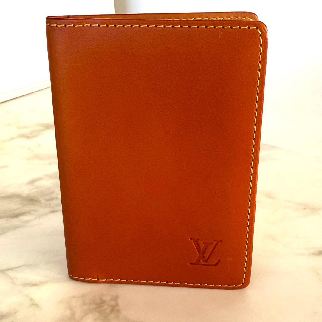 希少 LOUIS VUITTON ノマド カードケース 名刺入れ