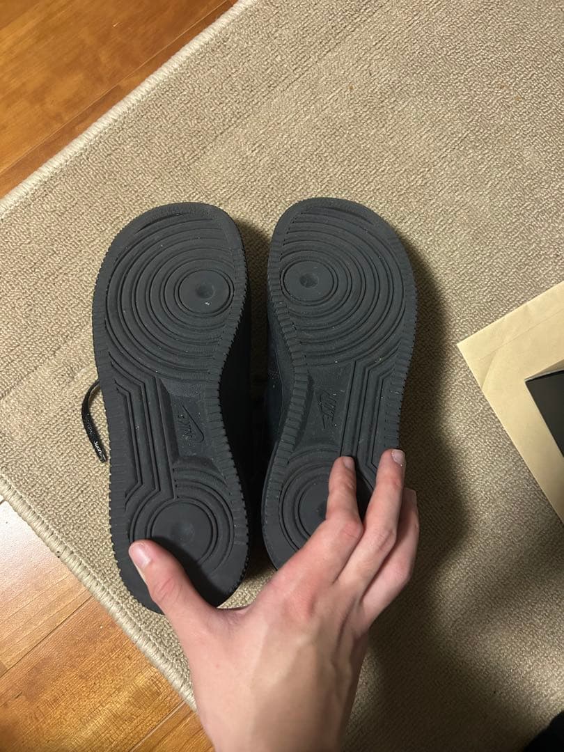 Nike Air Force 1 Supreme ブラック シュプフォース