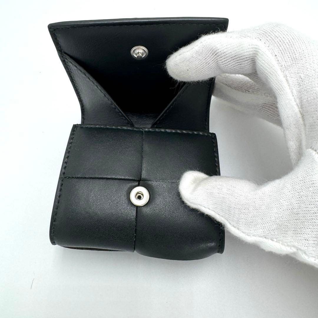 【超美品】ボッテガヴェネタ マキシイントレチャート カセット ケース