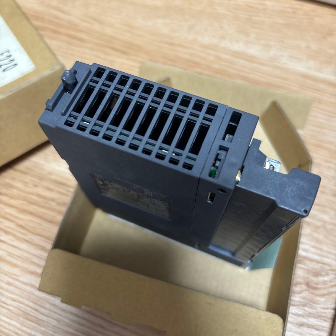 三菱　シーケンサー　CPUユニット　QY40P 1W4305 新品未使用品　最安